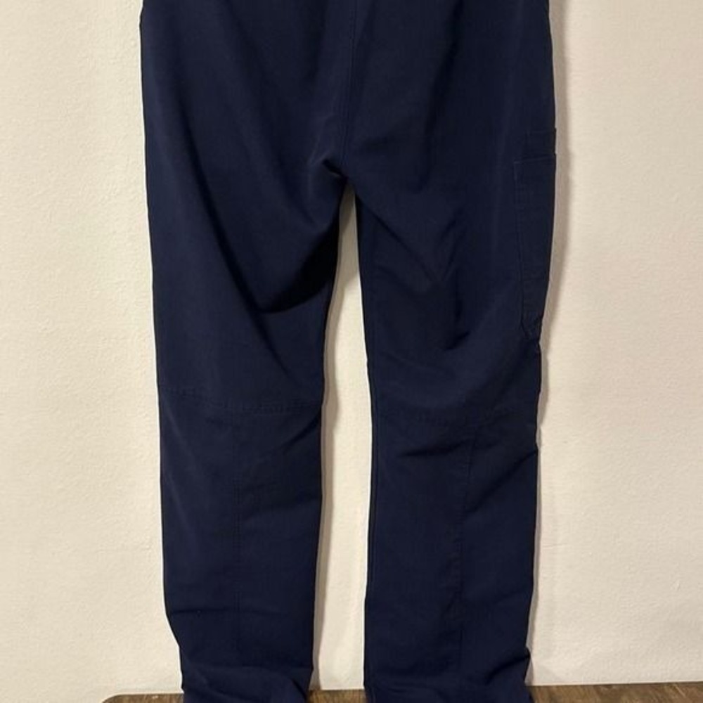 FIGS pants size small/tall